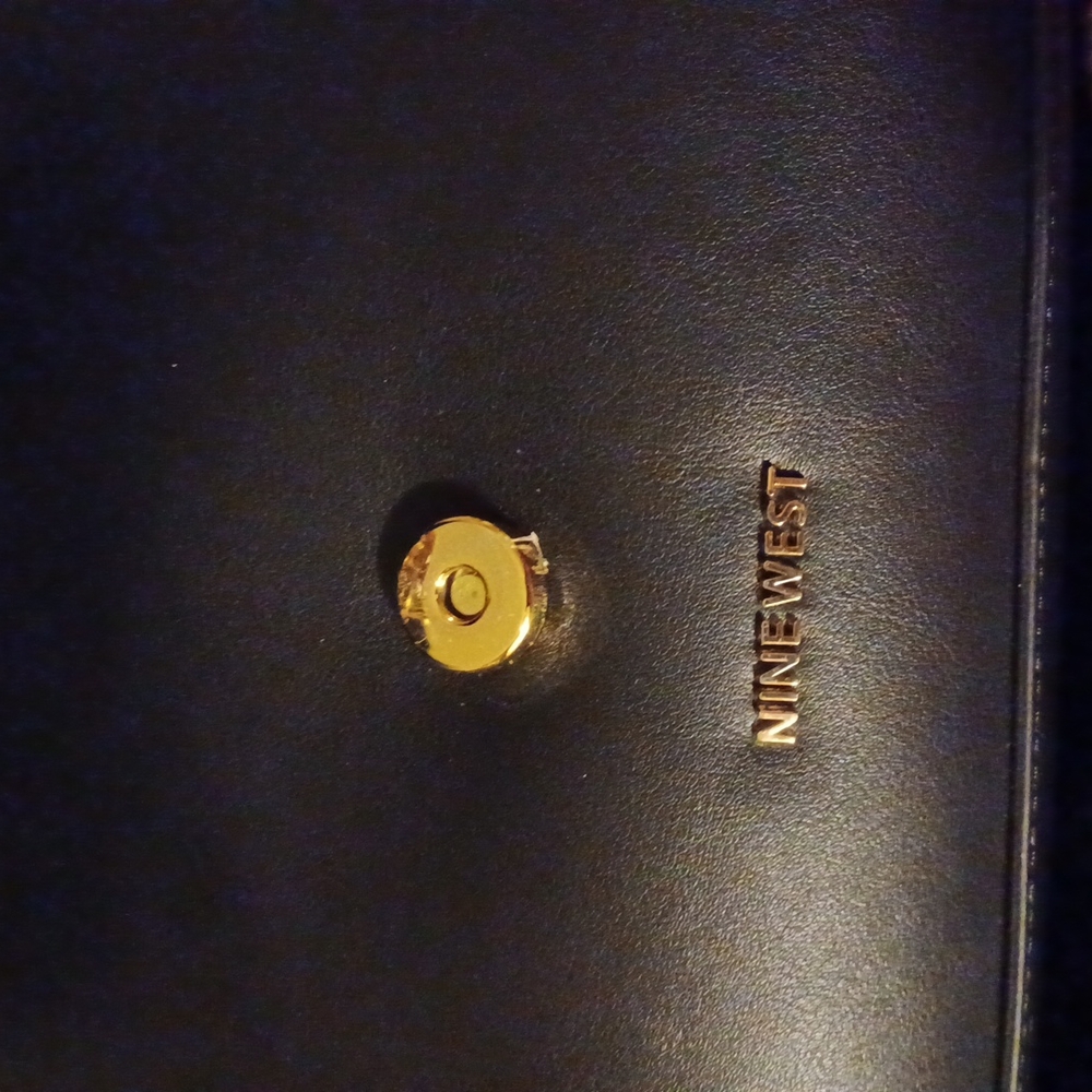 Purse - Picture 6 of 6